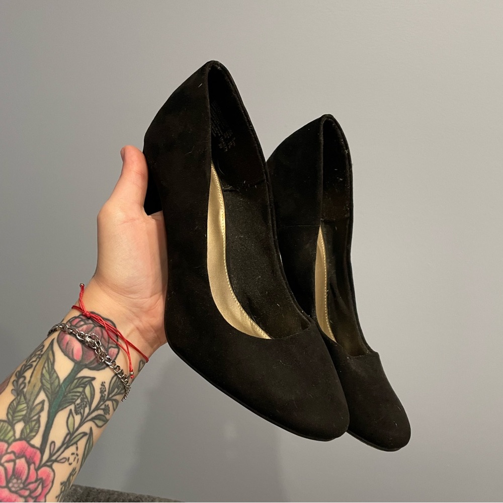 Women’s Black Heels Size 9 Fioni